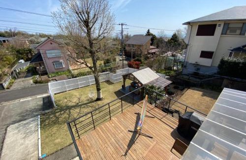 Yawatano Villa | 貸別荘Casa de Campo 2SLDK别墅 駐車場 芝生東屋付き BBQ 大室山と海遠望伊豆高原5分
