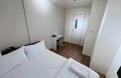 Xitun District Casa | 逢甲 忘時輕旅
