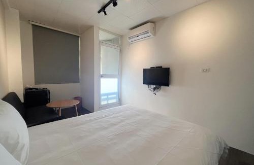 Xitun District Casa | 逢甲 忘時輕旅