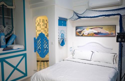 Luodong Casa | 【遇見婚紗秘境】夜市4人包館、百萬影院KTV、Xbox、按摩浴缸/椅、真空管、好友同樂會