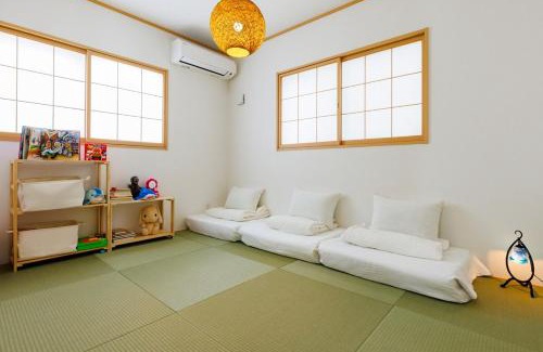 Nagawa Apartamento | 那覇空港から15分DMM水族館とイーアス豊崎近く最大10名oKの南部リゾート宿OKS inn
