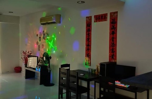Batu Pahat Casa | 长青苑民宿