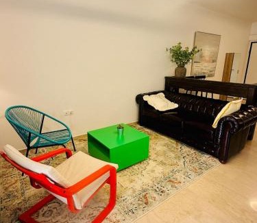 Palaio Faliro Apartamento | 雅典南部海滨2km的舒适宽敞公寓