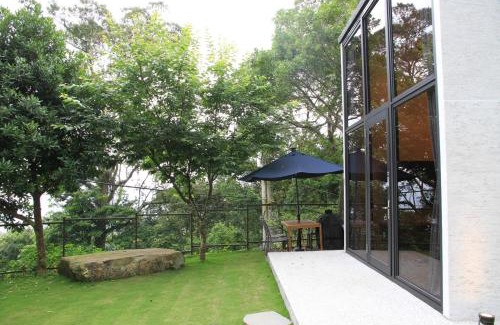 Emei Cabina | 雲彩小屋Clouds Camping House