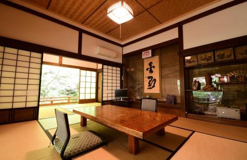 Koya Hotel | 高野山 宿坊 宝城院 -Koyasan Shukubo Hojoin-