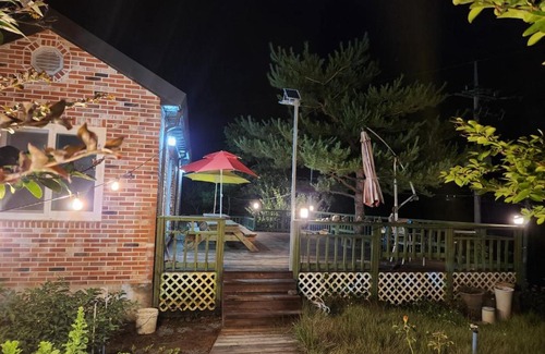 Jumunjin-eup Casa | 삼형제봉길펜션
