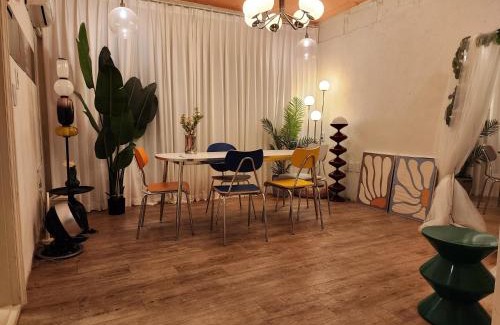 Seolcheon-myeon Apartamento | 서교초후문 Seogyo Elementary School Hongdae Hongik University Entrance Station 1 to 3 minutes away