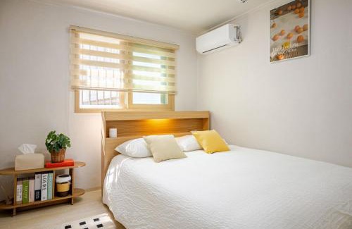 Seongsu Apartamento | 서울 성수 건대역 독채 방3개 각방 에어컨 완비 가족 친구 여행 최적 Private 3-BR House near Seongsu & Konkuk Univ Stations