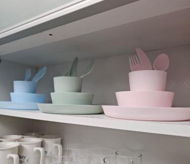 Hongjeil-tong Apartamento | 조기예약할인,STAY Yeoyu , 공항버스3분 ,R3, bed4, 최대7인,홍제 폭포