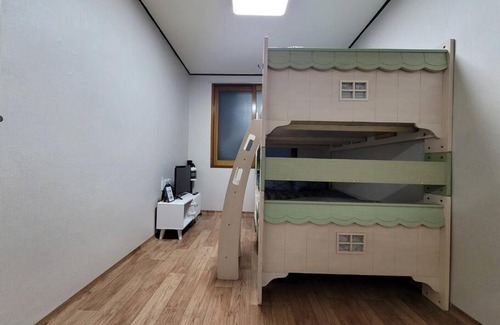Nam-gu Apartamento | 하우스오브겔러리-휴201옥상바베큐가능