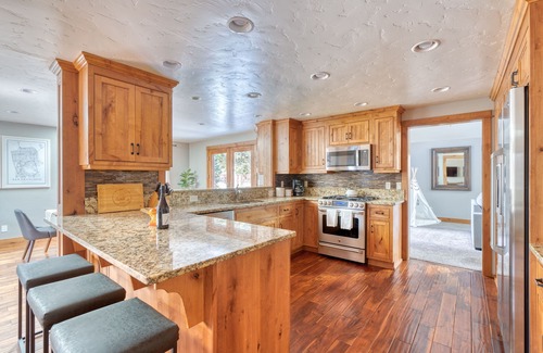Old Farm District Casa | 0.5 Acre Cozy Oasis, Family/Pet-Friendly, , Water Feature, River Trails