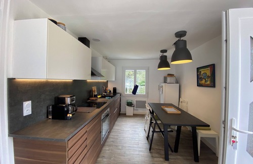 Chaillot Casa | Bonita villa contemporánea con piscina