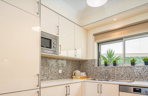 Albufeira Apartamento | #010 Marina by Home Holidays