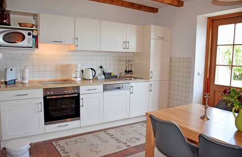Alt Reddevitz Apartamento | 02 Apartamento de vacaciones con vista al lago - Apartamentos de vacaciones en el Reddevitzer Hövt con vista al lago