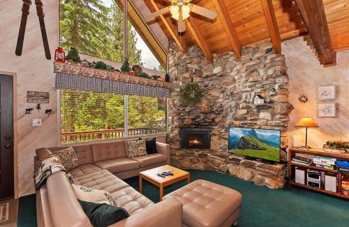 Summit Estates Casa | 020 - Summit Haus - Meredith Lodging