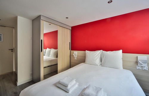 Charenton-le-Pont Apartamento | 03. Chambre double#CoLiving #Loft#HomeCinema#fitness