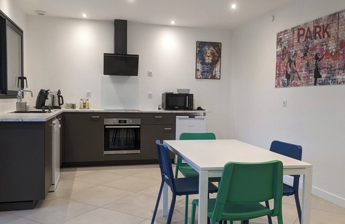 Villieu-Loyes-Mollon Casa | #03 Gîtes combinés modernes et confortables