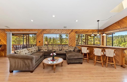 Fawnskin Casa | 033 - Bruin Trail Retreat
