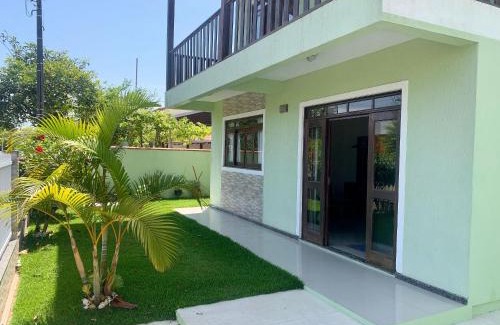 Ze Amandio Casa | 053 - Casa de praia para até 10 pessoas Bombinhas, com 4 vagas de garagem