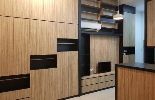 Taman Mount Austin Apartamento | 06- Austin Regency Taman Mount Austin Studio 4-5pax