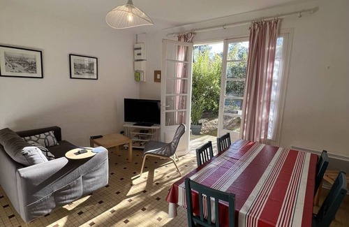 Vendays-Montalivet Casa | 062 - House with pretty garden near the center of Montalivet