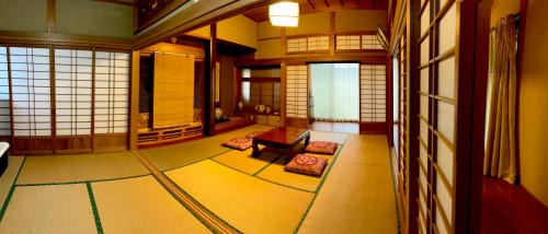 Imari Casa | 1日1組様限定アスパラの収穫体験と庭でバーベキューが楽しめる民宿うめむら
