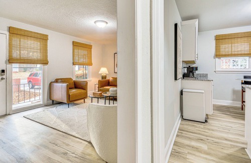 High Point Casa | 1/2 Mi to High Point University: Quaint Abode!