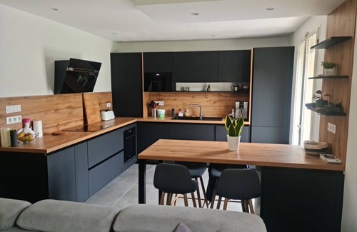 Meyzieu Nord Ouest Casa | 1, 2 o 3 habitaciones en casa cerca de Groupama Stadium Lyon Decines Meyzieu