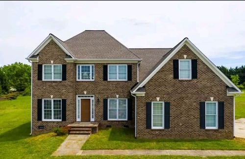 McLeansville Casa | 1.5 acre Quiet residential property 5 bedroom home