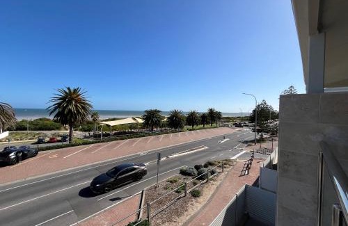 Semaphore Casa | 1 95 Esplanade, Semaphore