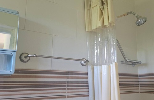 Caribbean Islands Apartamento | 1 AND 2-Bed RMS apt Acros Juan Dolio off HWY3