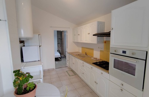 Cazan Cama Y Desayuno | CASA DE 2 PERSONAS 35M²