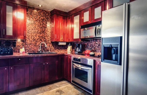 Western Addition Condominio | 1 bd, 1 sea Condo. Vistas, gimnasio, piscina, jacuzzi, sauna, seguridad 24 horas.
