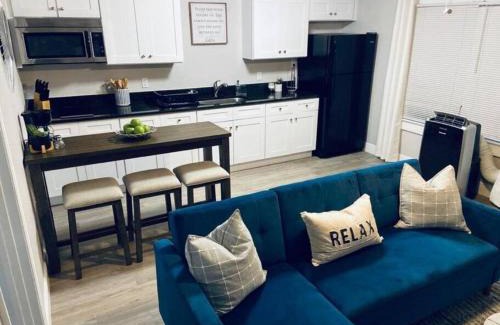 Historic Downtown Kissimmee Apartamento | 1 BD Apt close to Disney/Universal/Shopping/Dining