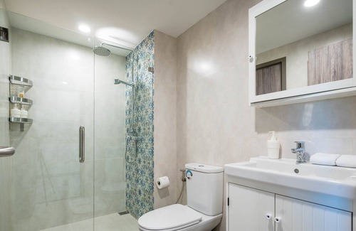 Sa Khu Apartamento | 1 BDR APT cerca de la playa de Naiyang / Phuket