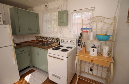 Southampton Casa | 1 Bdrm Country cottage #5 - Rosewood Cottages