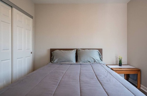 Glendora Casa | 1 BDRM Guest House. Private Entrance and Parking