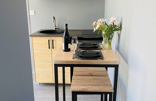 Saint-Bauzille-de-la-Sylve Apartamento | 1 Bedroom Apartment in Saint-Bauzille-de-la-Sylve