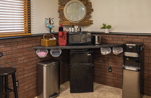 Sioux Falls Casa | 1 bed 1 bath | Quiet neighborhood