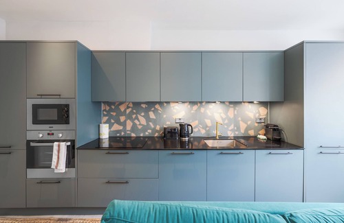 Clissold Apartamento | We're on it like a car bonnet!
