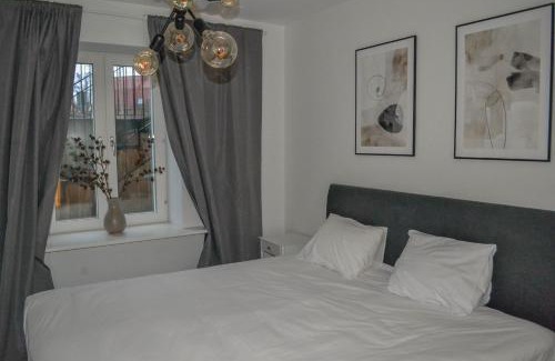 Appelviken Apartamento | 1-Bed Apt Sleeps 4 12 mins to Metro Station