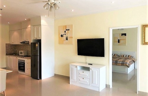 Jomtien Apartamento | 1-Bed condo in View Talay 5D close to beach