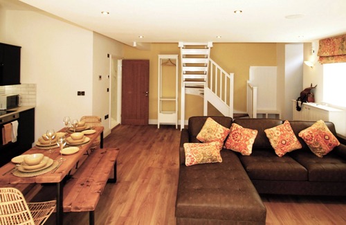 Berwick-upon-Tweed Villa | Seaside Villa Retreat in Berwick-upon-Tweed