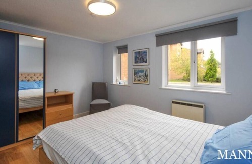Lewisham Apartamento | 1 bed flat close to DLR station with free parking and wifi