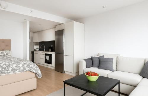 Vaxjo Apartamento | 1 Bed Flat - Sleeps 4 - Parking - Wifi