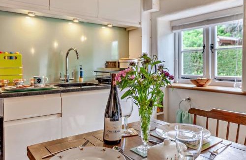Rickford Casa | 1 Bed in Cheddar 95178