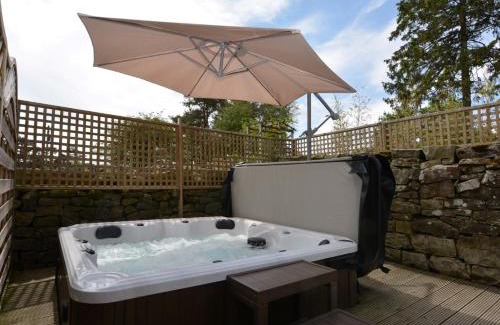 Hallington Casa | 1 Bed in Rochester 49414