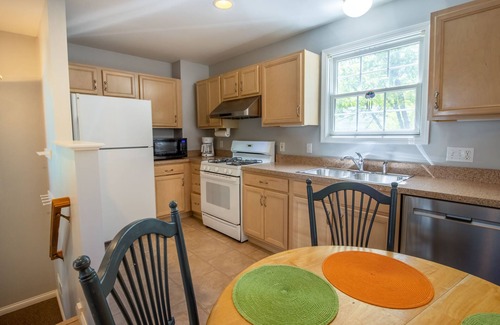 Michigan City Casa | 1 Bed + Loft in Resort - Pool, Fishing, Lake Access