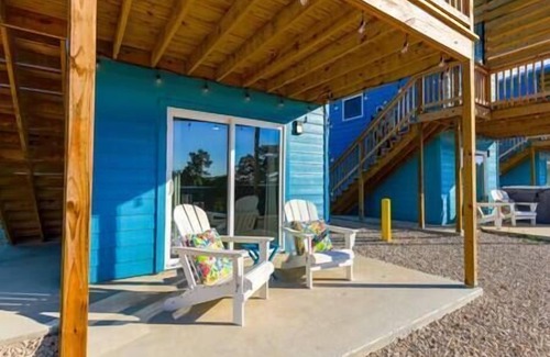 Canyon Lake Casa | 1 Bed | Private Waterfront Tiny Home 1BR | 6A, Private Waterfront Tiny Home 1BR | 6A