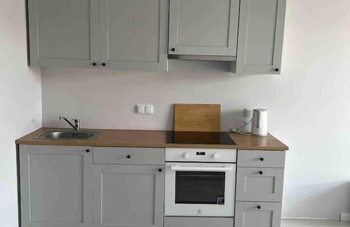 Rembertow Apartamento | 1-Bed Top Floor Apartment in Warszawa